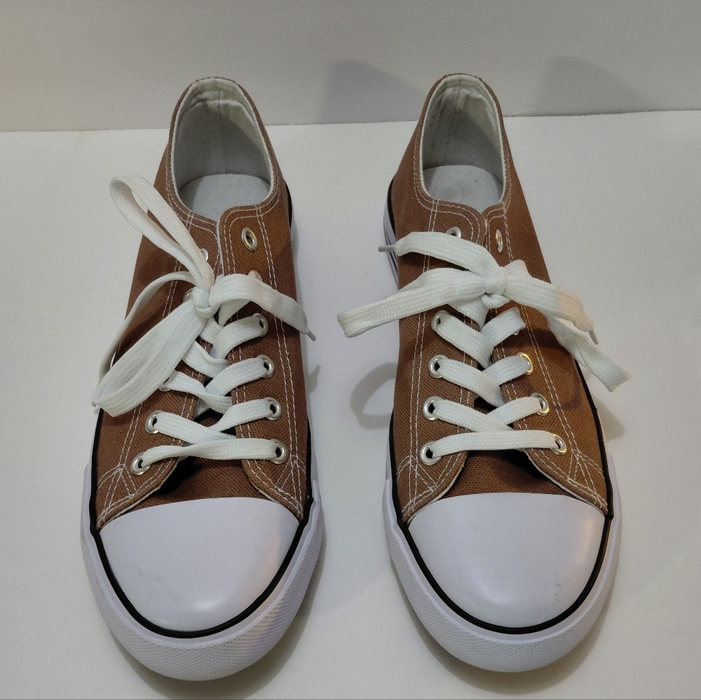 Women's Epic Step Low Top Cap Toe Tennis Chocolate Brown 8 1/2